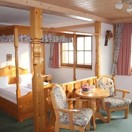 Panorama-hotel Winklerhof Holzgau