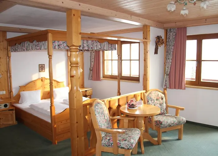 Panorama-hotel Winklerhof Holzgau