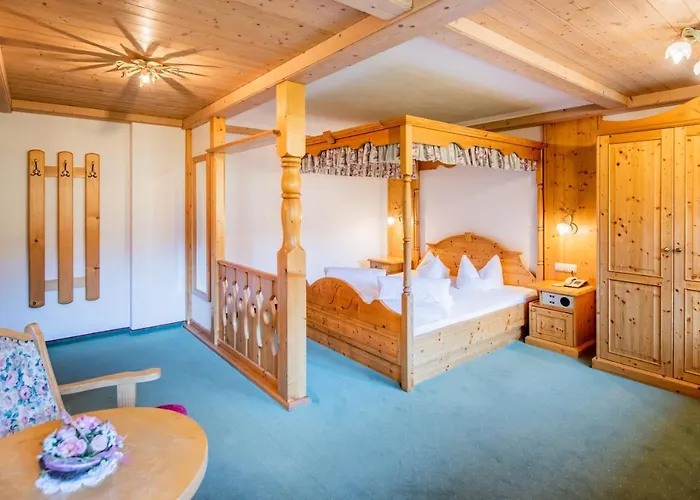 Panorama-hotel Winklerhof 3* Holzgau