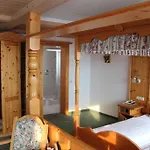 Panorama-hotel Winklerhof Hotel Holzgau